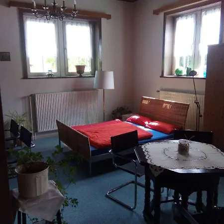 Clubzimmer Гостевой дом *